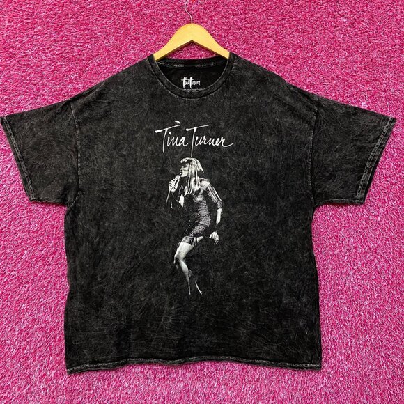 Tina Turner Wildest Dream Album Tour T-Shirt Large - Picture 1 of 4